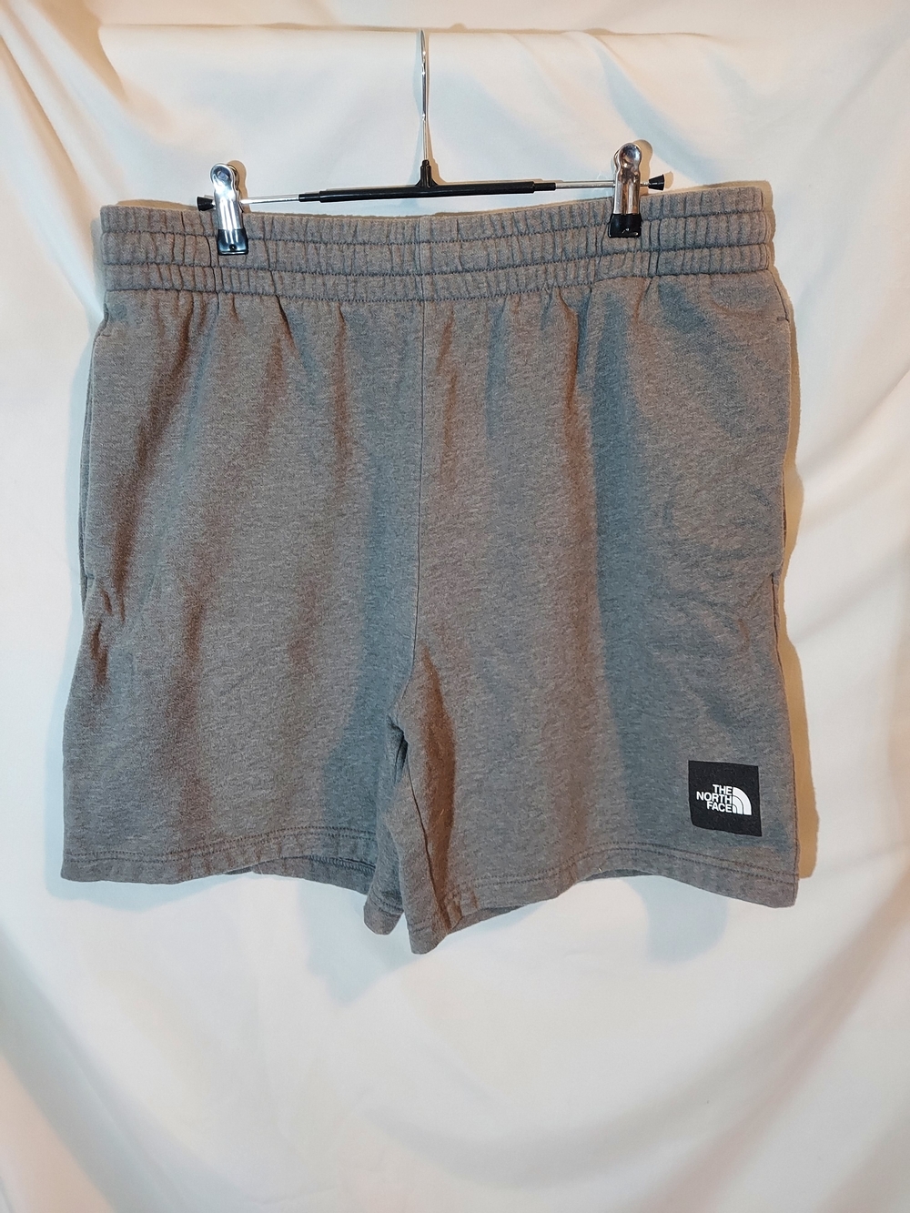 The North Face Men’s Box NSE Fleece Shorts - Heather Grey - Size L